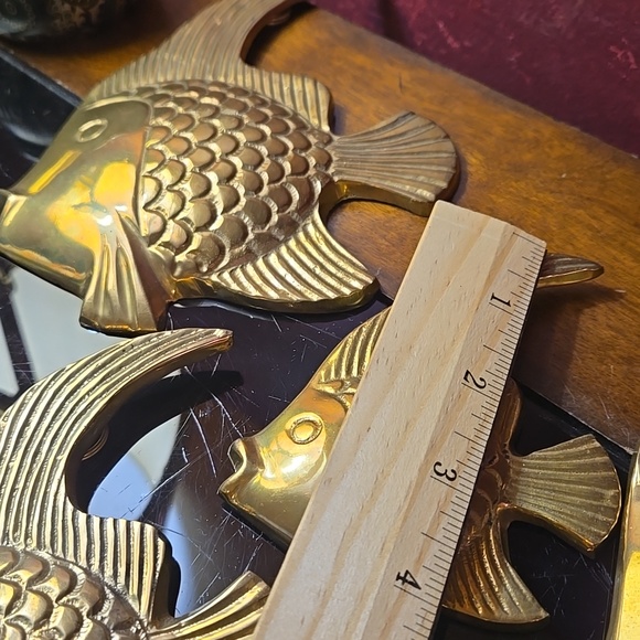 Vintage - 1950s Brass Angel Fish Nautical Wall Art Collection - Set Of 6 - Picture 5 of 9